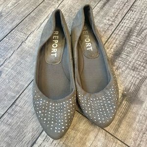 REPORT women’s flats